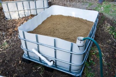 Image retrieved from http://www.backyardaquaponics.com/forum/viewtopic.php?f=18&t=23402